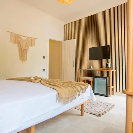 Vodina Lounge Otel Kayaköy